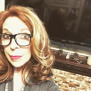 Meet your Posher, Maralyn